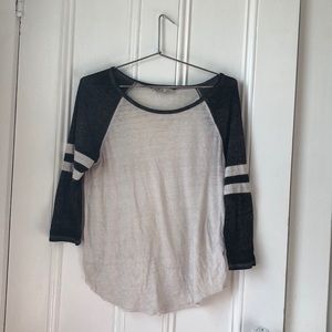 Hollister Tops - Baseball long sleeve! Hollister Tops - Baseball long sleeve!